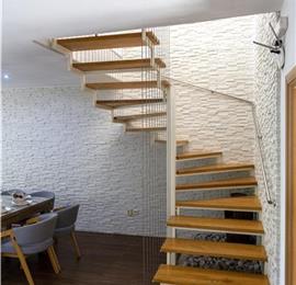 Luxury 5 Bedroom Beachfront Villa near Dubrovnik, Sleeps 11-12